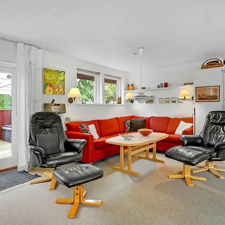 Σπίτι διακοπών 3 Bedroom Cozy In