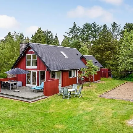 Σπίτι διακοπών 3 Bedroom Cozy In *