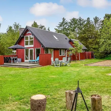 3 Bedroom Cozy In Σπίτι διακοπών